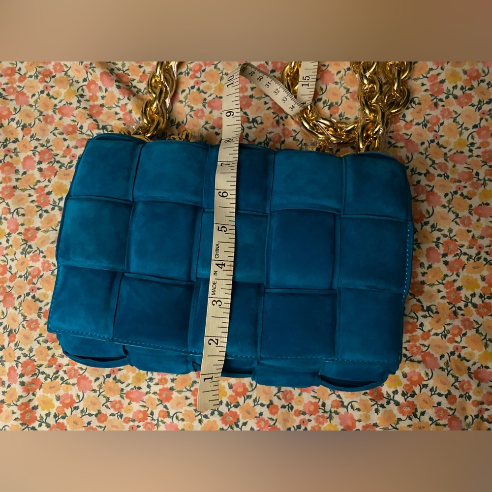 Brand New Genuine Turquoise Chain Cassette Leather Handbag - Picture 12 of 16